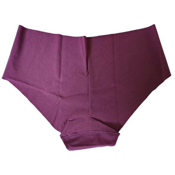 NEW Victoria's Secret No Show Hiphugger Panty - Picture 2 of 3